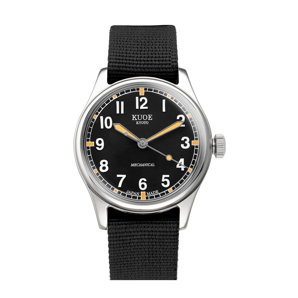 Kuoe Kyoto 90-002 Black dial / 38 mm Black Dial Straps